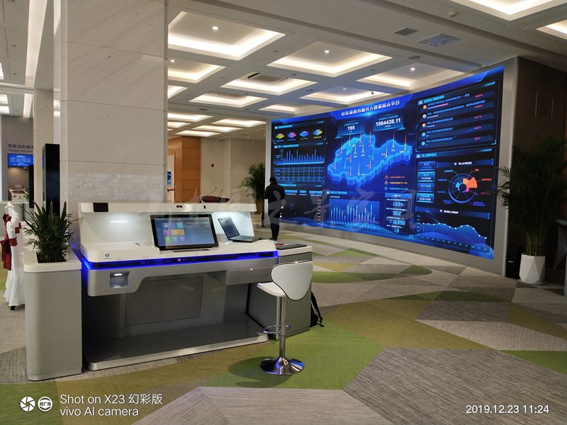 银行家具